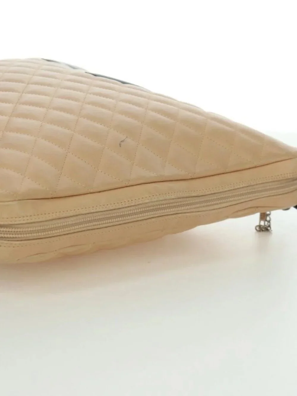 CHANEL Cambon Line Matelasse Shoulder Bag Lamb Skin Beige Black CC Auth am10849V